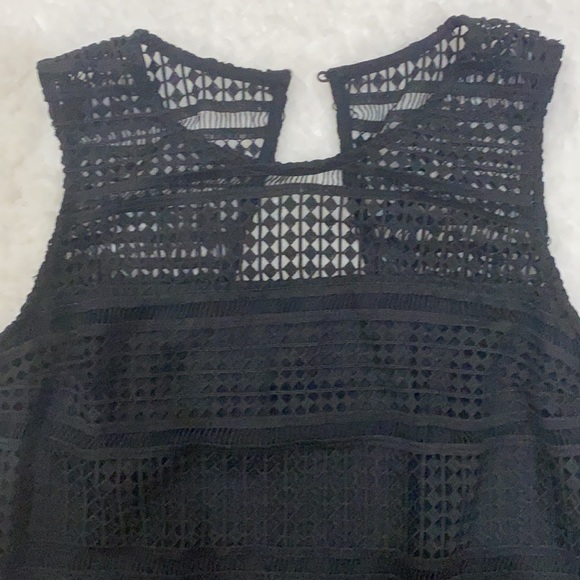 Black Dress🖤🤍 - Picture 2 of 4